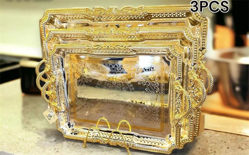 Advantages of metal trays